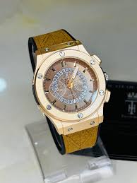 Hublot golden Hologram leather strap watch